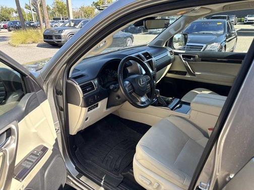 2020 Lexus GX 460 Base