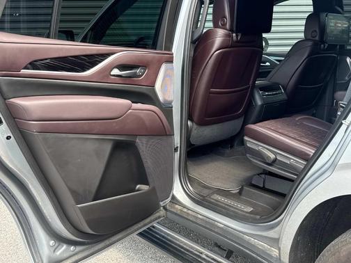 2023 Cadillac Escalade V-Series