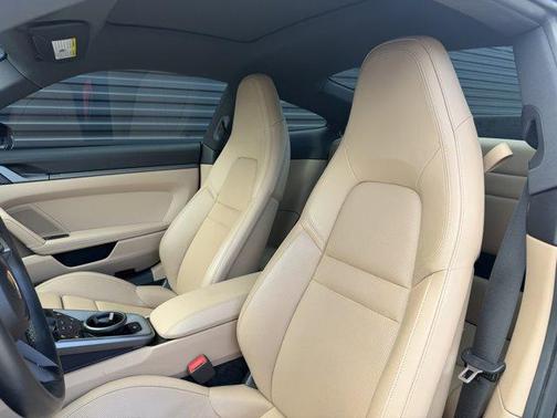 2022 Porsche 911 Carrera S