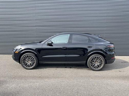 2022 Porsche Cayenne AWD