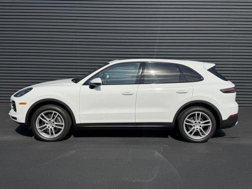 White 2021 Porsche Cayenne Base