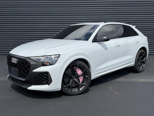 Glacier White Metallic 2025 Audi RS Q8 4.0T quattro