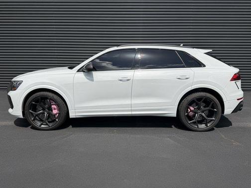 Glacier White Metallic 2025 Audi RS Q8 4.0T quattro