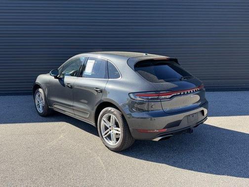 2020 Porsche Macan Base