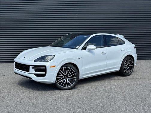 2025 Porsche Cayenne Turbo