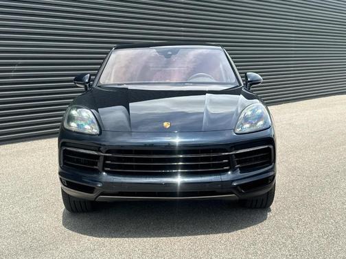 2022 Porsche Cayenne E-Hybrid Coupe Base