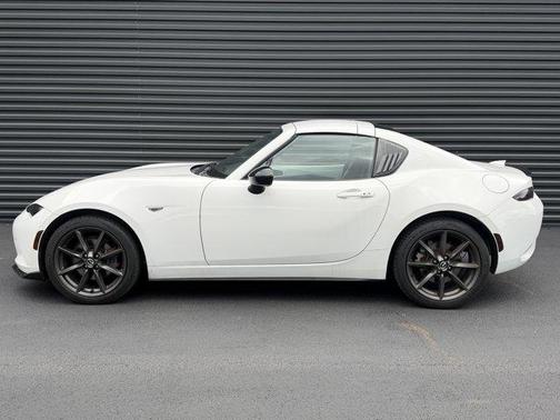 Arctic White 2017 Mazda MX-5 Miata RF Club