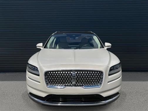 2021 Lincoln Nautilus Reserve