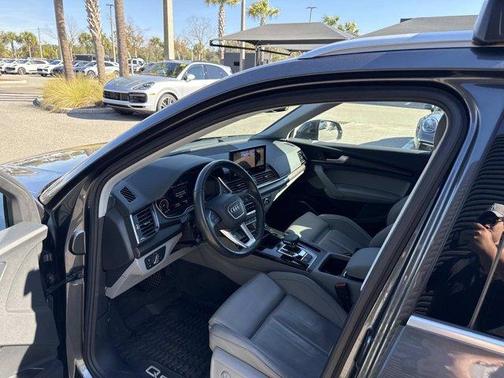 2021 Audi Q5 e 55 Premium