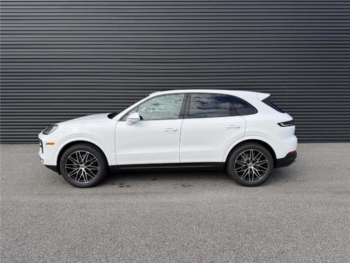 2026 Porsche Cayenne Base