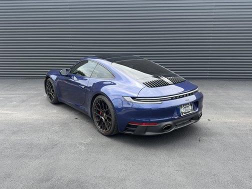 Gentian Blue Metallic 2022 Porsche 911 Carrera 4 GTS