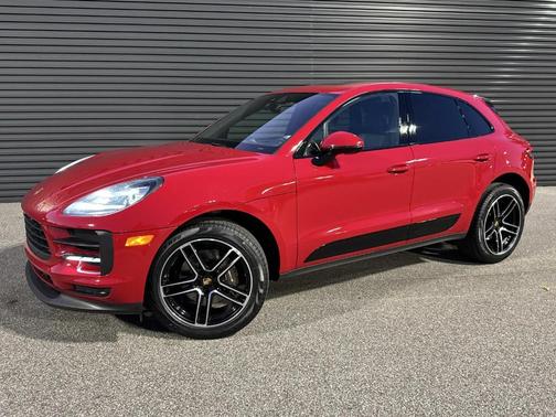 2021 Porsche Macan Base