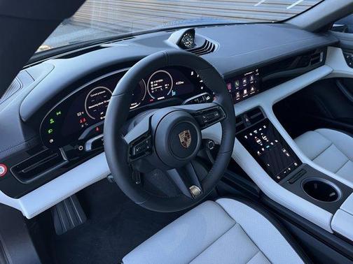 2026 Porsche Taycan 4