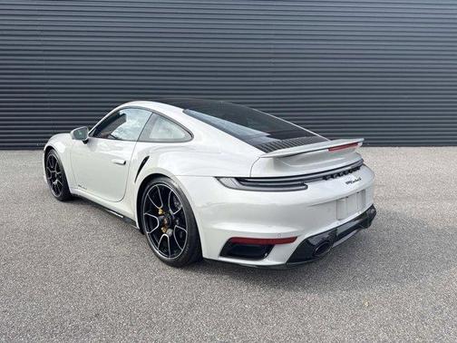 2023 Porsche 911 Turbo S