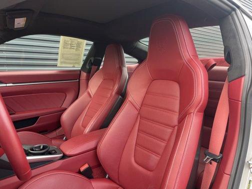 2023 Porsche 911 Turbo S