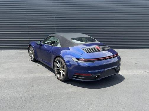 Gentian Blue Metallic 2021 Porsche 911 Carrera