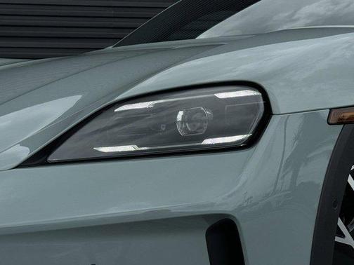 2025 Porsche Taycan 4S