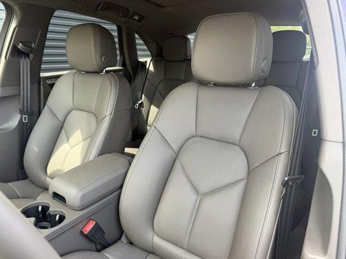 Copper 2026 Porsche Macan Base
