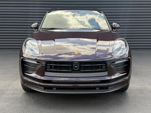 Copper 2026 Porsche Macan Base