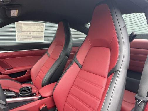 2026 Porsche 911 Carrera GTS