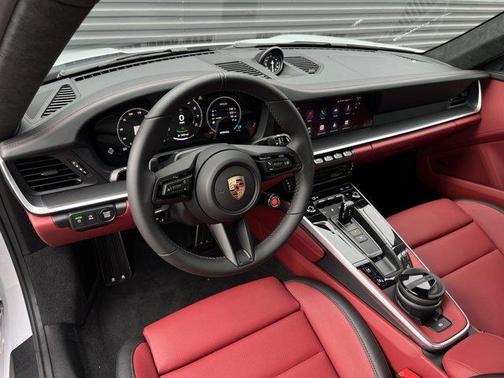 2026 Porsche 911 Carrera GTS