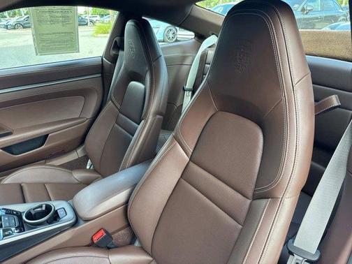 2023 Porsche 911 Carrera 4S