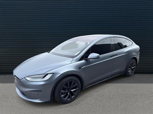 2022 Tesla Model X Plaid