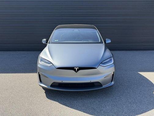 2022 Tesla Model X Plaid