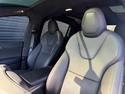 2022 Tesla Model X Plaid