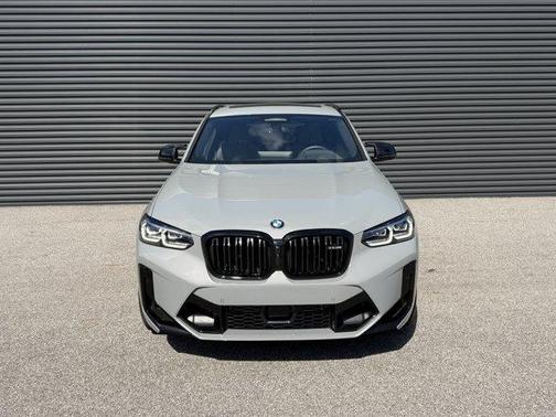 Special 2025 BMW X4 M AWD