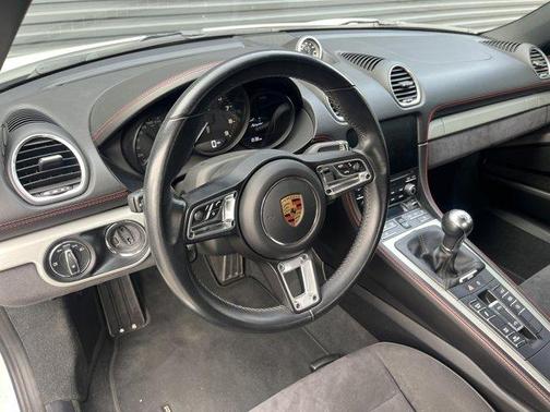 2020 Porsche 718 Spyder Base