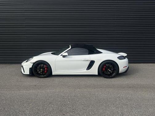 2020 Porsche 718 Spyder Base