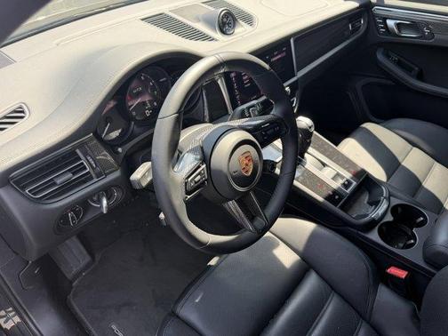 Volcano Grey Metallic 2023 Porsche Macan GTS