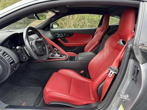 2020 Jaguar F-TYPE Base