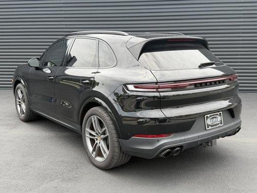 Black Metallic 2024 Porsche Cayenne Base