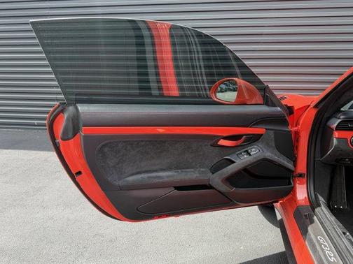 Lava Orange 2016 Porsche 911 GT3 RS