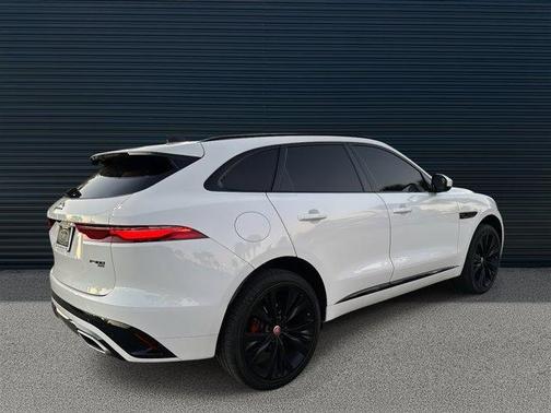 2023 Jaguar F-PACE R-Dynamic S