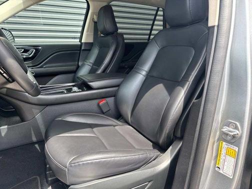 2023 Lincoln Aviator Standard RWD