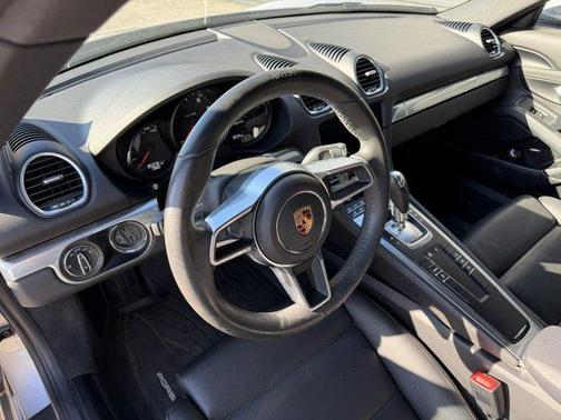 2019 Porsche 718 Cayman Base