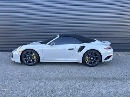 2019 Porsche 911 Turbo S