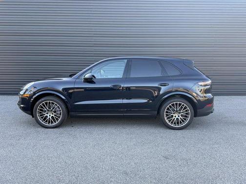 2022 Porsche Cayenne Platinum Edition