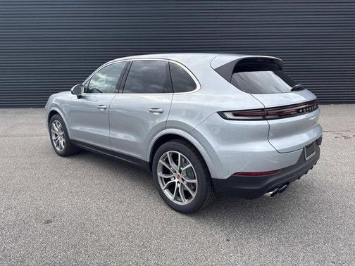 2026 Porsche Cayenne Base