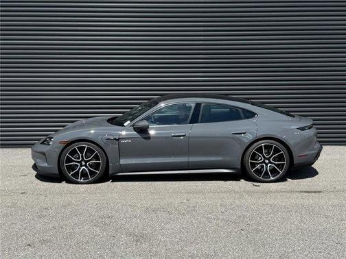 2025 Porsche Taycan 4