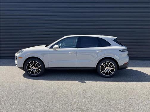 2026 Porsche Cayenne Base