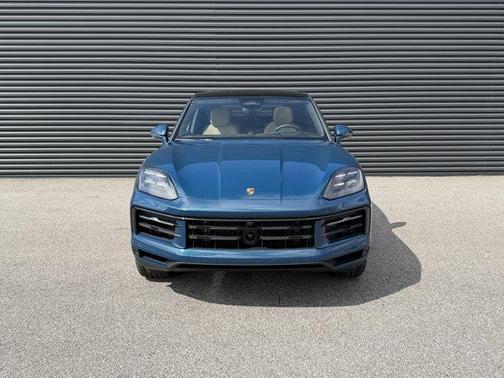 2026 Porsche Cayenne Base