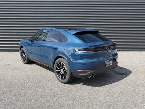 2026 Porsche Cayenne Base