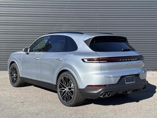 2026 Porsche Cayenne S