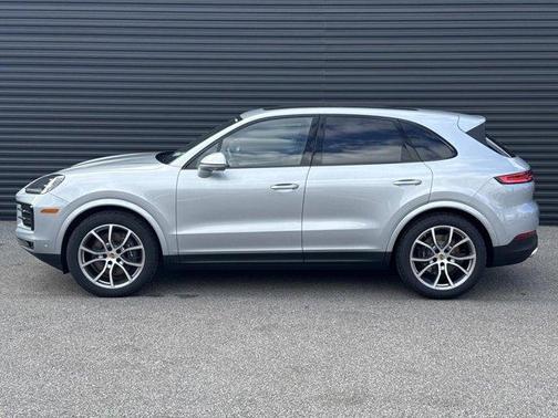 2026 Porsche Cayenne Base