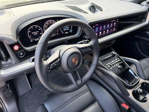 2026 Porsche Cayenne Base