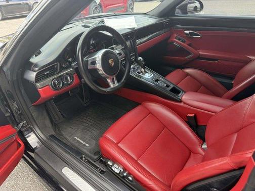 2015 Porsche 911 Turbo S